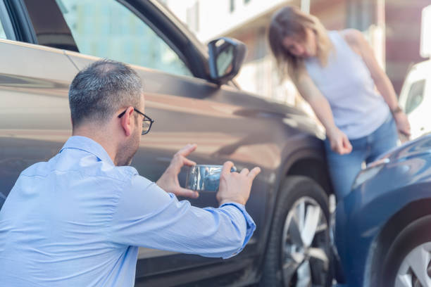 Professional Full Coverage Car Insurance technician working in Kingsland, TX